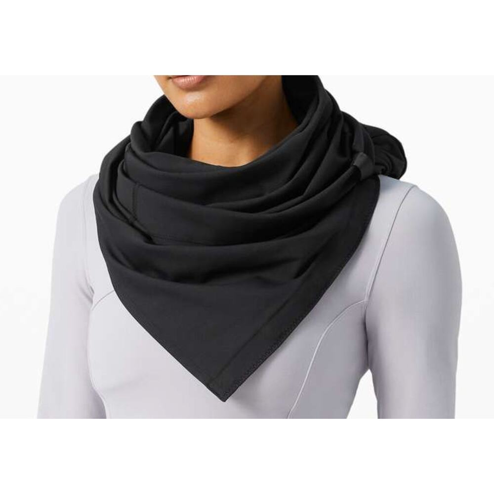 Lululemon Vinyasa Scarf Black Snap Up with Armholes